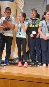 1653428941448 169x300