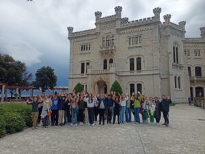 1684342700765 300x225