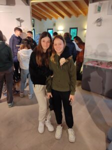 1684342777759 225x300