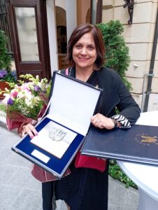 1685543346244 226x300