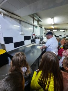 20221017 085415 225x300