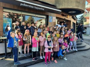 20221017 090648 300x225