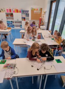 20221124 095953 220x300