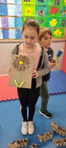 20230426 100404 135x300