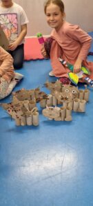 20230426 100444 135x300