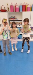 20230426 100757 135x300