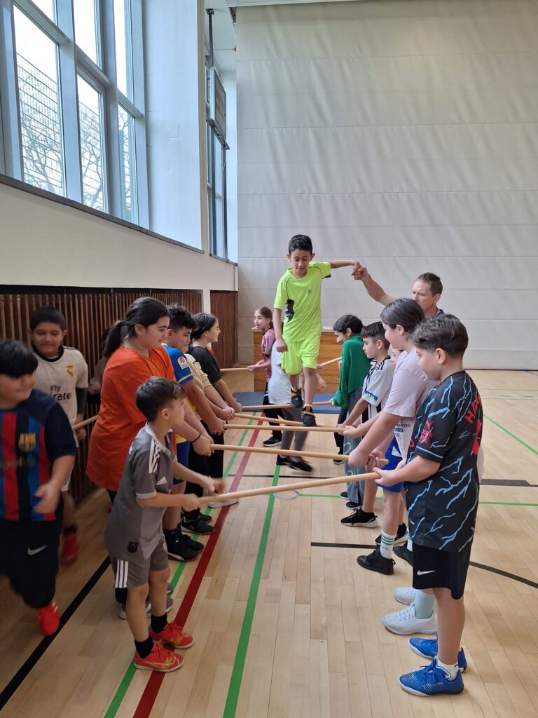 404165681 359638613286553 5432377833385390529 N 768x1024