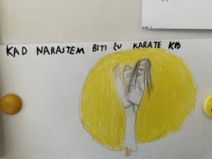 6607BB02 EB3F 4591 AA31 324F46775C5F 300x225