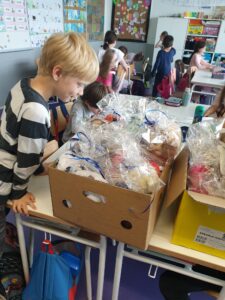 98131118 0f7c 41fd Aa8d 6dc07bf969f7 225x300