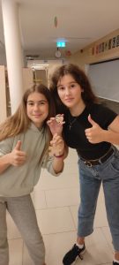 IMG 20220930 185432 135x300