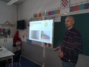 IMG 20221124 082802 300x225