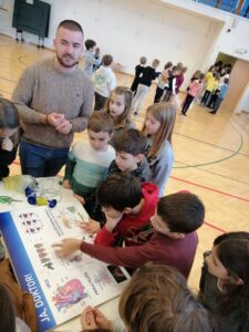 IMG 20221124 1107441 225x300