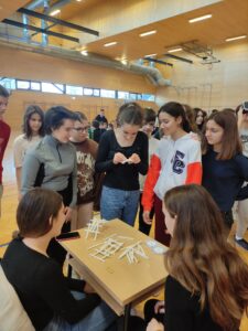 IMG 20221124 150300 225x300