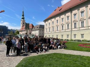 MicrosoftTeams Image 1 2 300x225 1