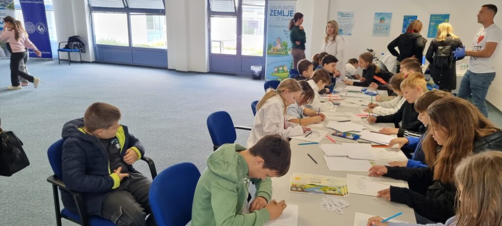 PHOTO 2024 04 23 20 26 18 1024x461