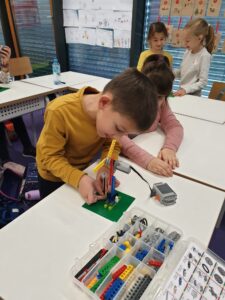 STEAM DAN 1.D 2 225x300