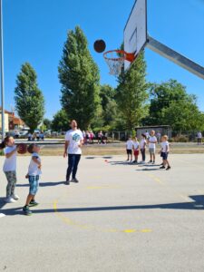 WhatsApp Image 2021 09 11 At 12.23.12 4 225x300